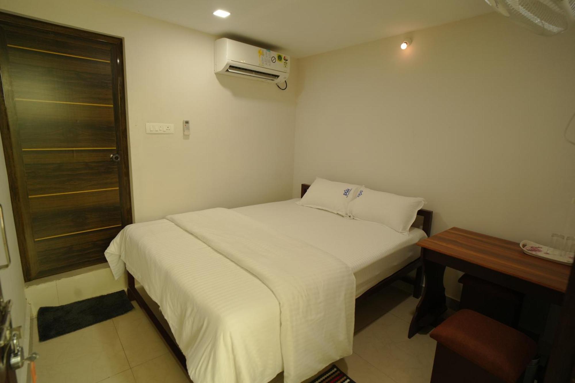 Hotel Port View Residency Pvr Nedumbassery Exteriér fotografie