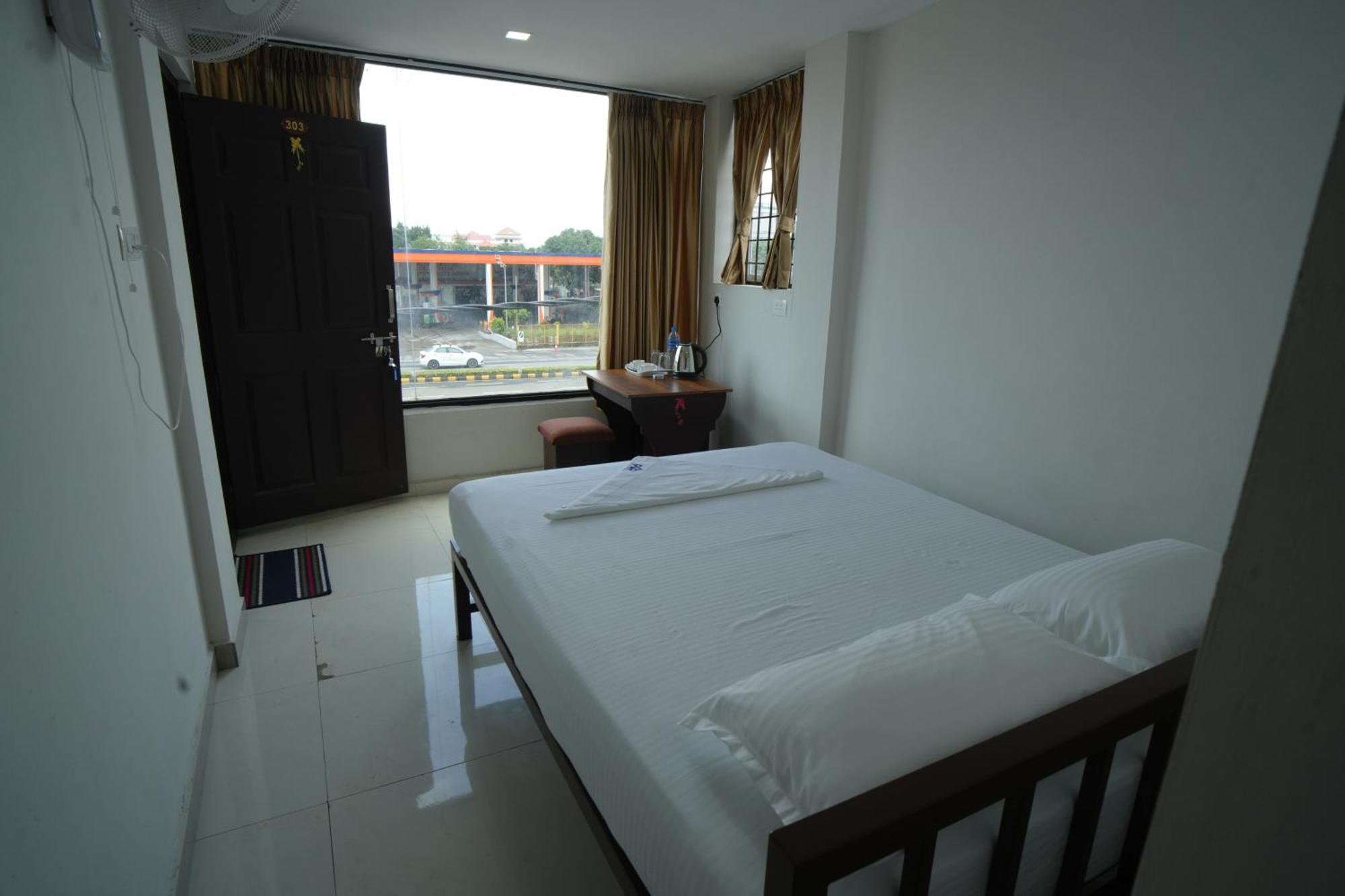 Hotel Port View Residency Pvr Nedumbassery Exteriér fotografie