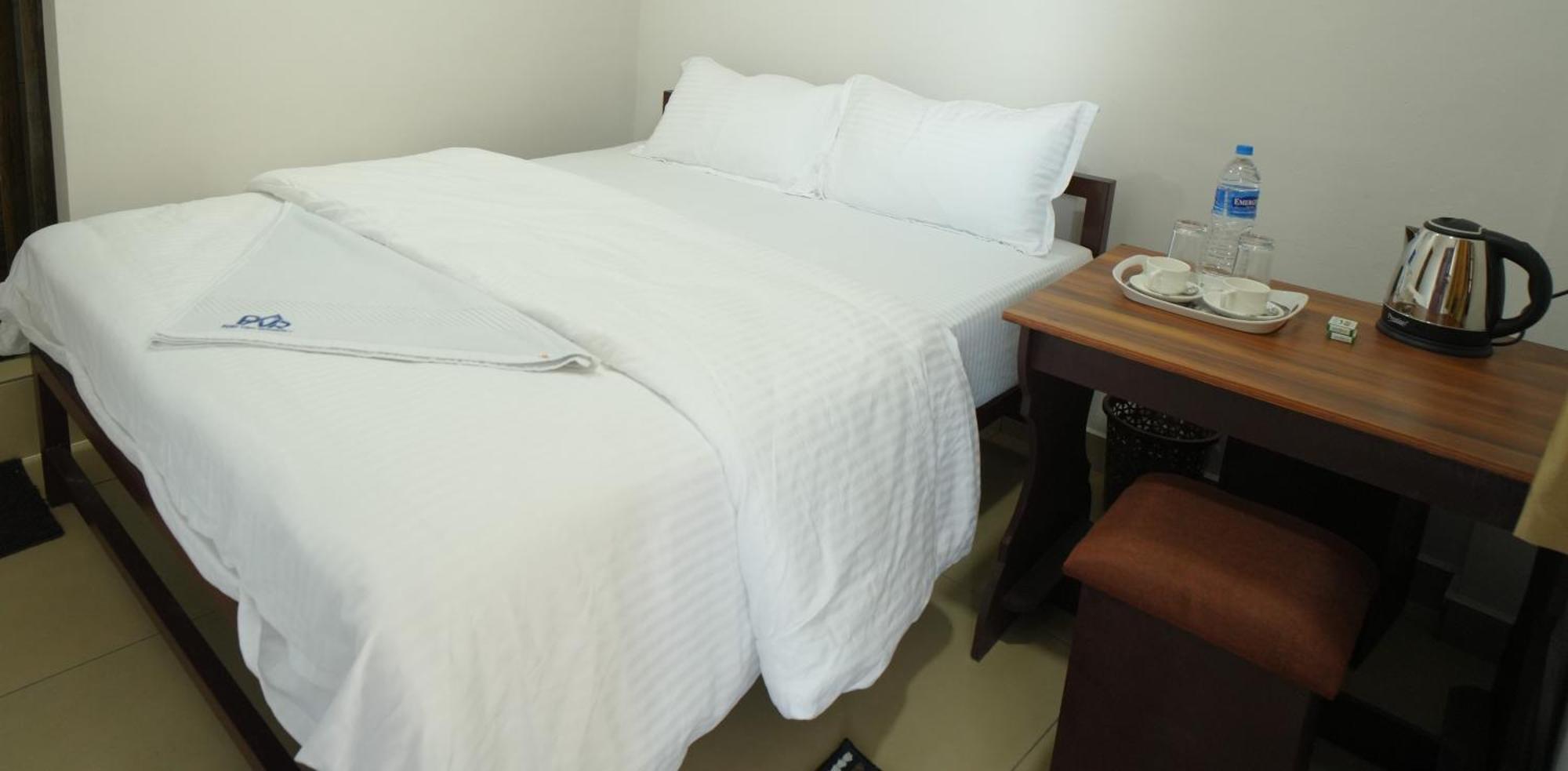 Hotel Port View Residency Pvr Nedumbassery Exteriér fotografie